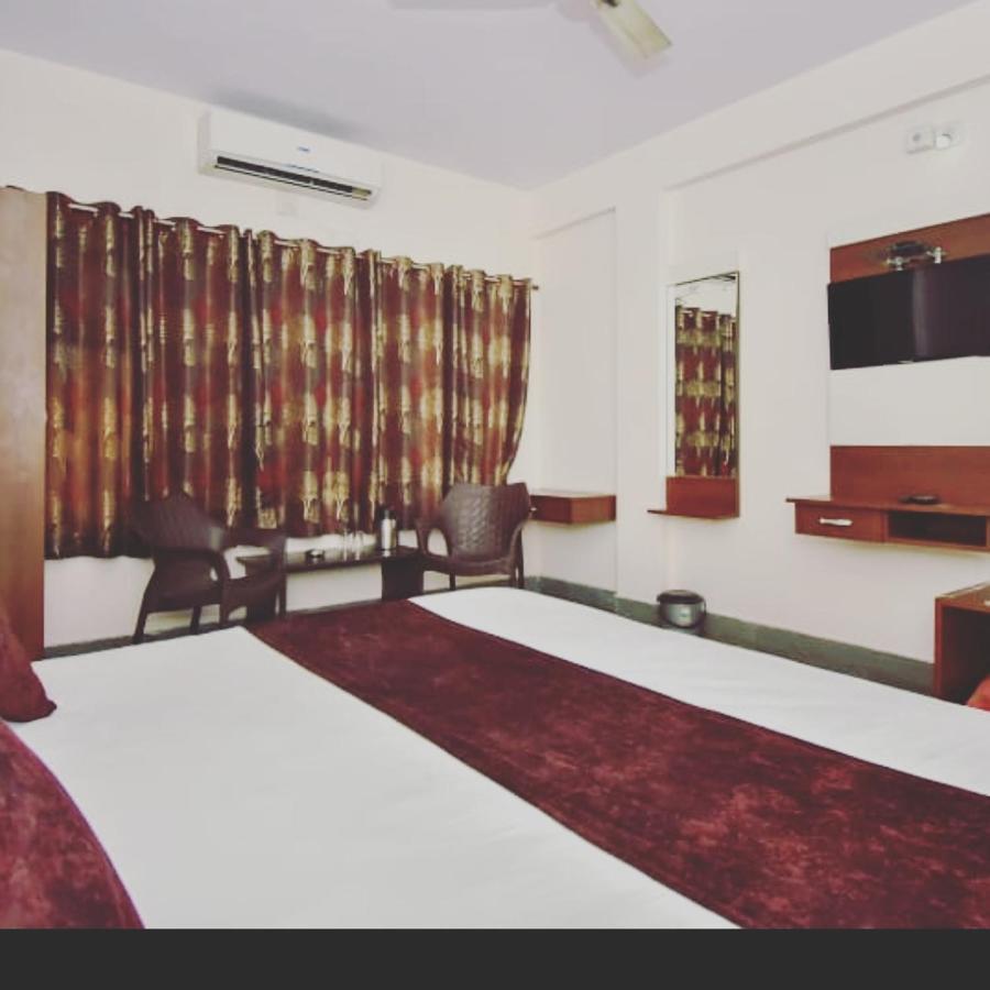 Hotel Vaidehi Udaipur Exteriör bild